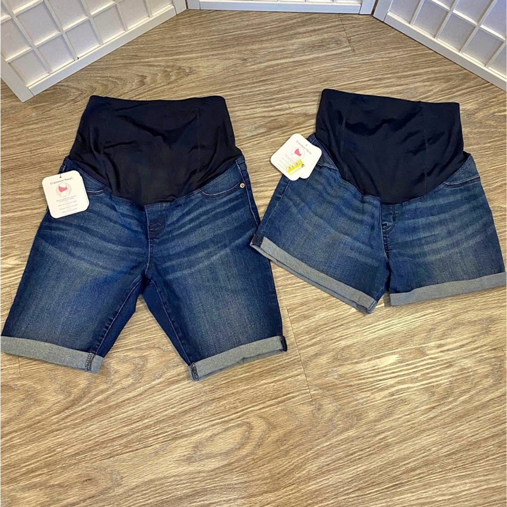 2 pairs Ingrid and Isabelle Maternity Shorts
